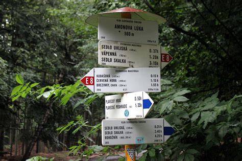 turistické trasy a arborétum