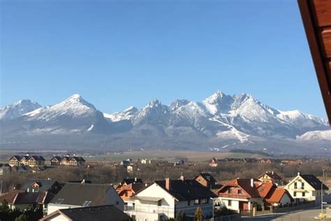 Výhľad na Tatry a ubytovanie v osade