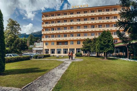ubytovanie hotel Palace Grand výhľad na štíty