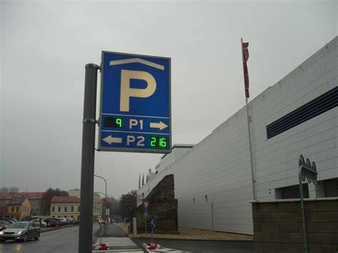 podzemné parkovisko a výťahy