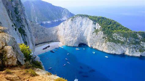 Navagio pláž a výhľady z útesov