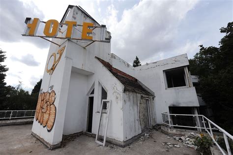 4* hotel v Nedávno vybudovaných komplexoch