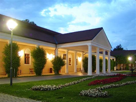 Piešťany - kúpeľné mesto a lokálne atrakcie