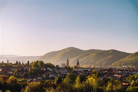 mesto Handlová okolie a služby