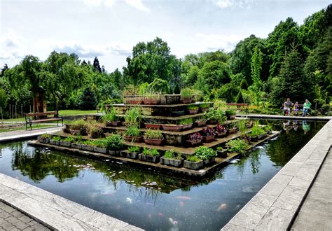 Botanická záhrada Košice - hlavné skleníky a expozície