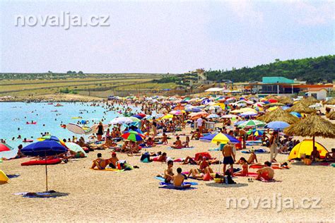 plaz Zrce vybavenie a parkovanie